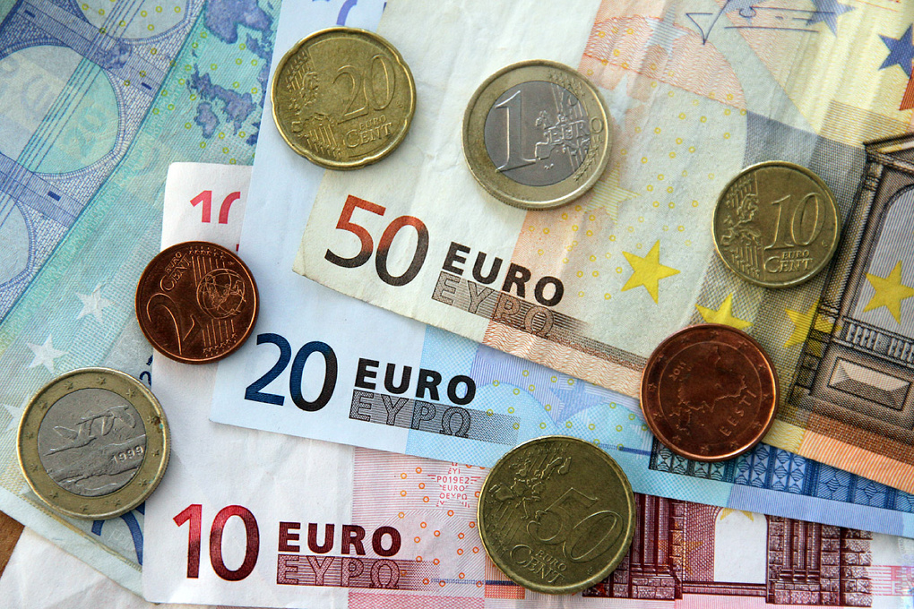 Курс евро в августе 2021 года по дням