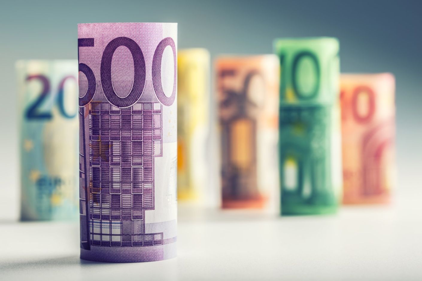 Каким будет курс евро в декабре 2021 года